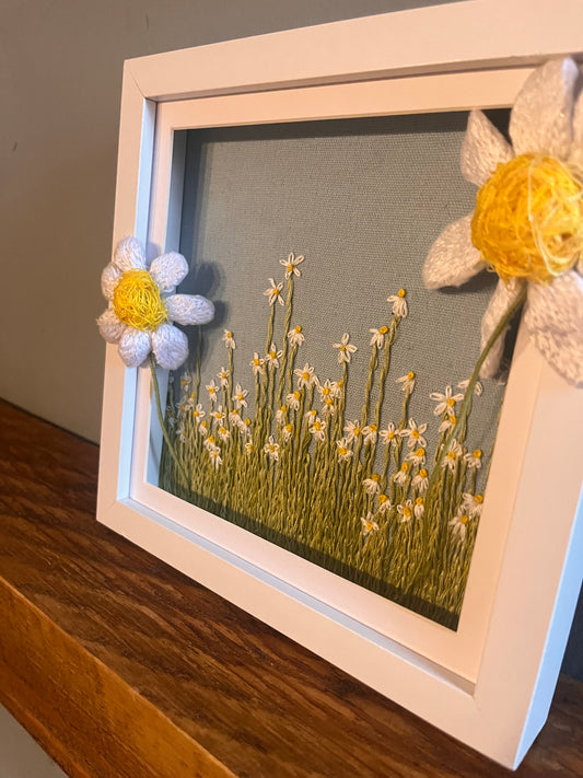 Field of daisies Frame